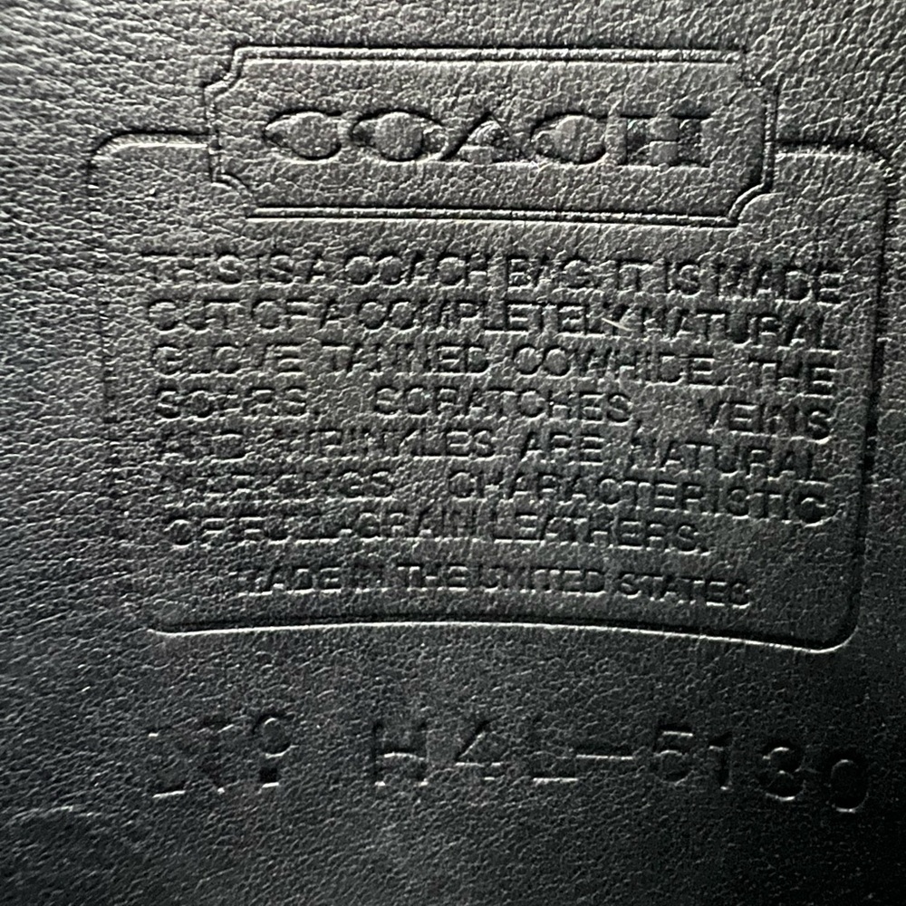 Coach Vintage Station Bag Black Glove Tanned Leather Station Crossbody size M - Picture 10 of 13